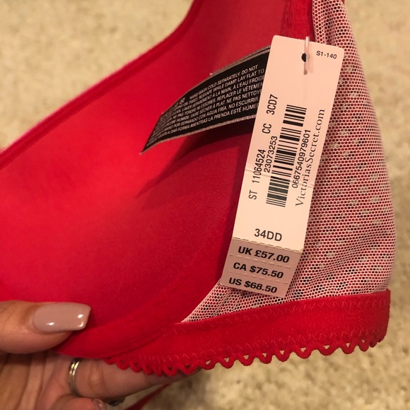 Victoria’s Secret Bra - Picture 4 of 6